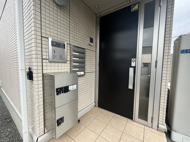With湘南　A エントランス