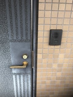 シャドービレッジ鎌倉 玄関