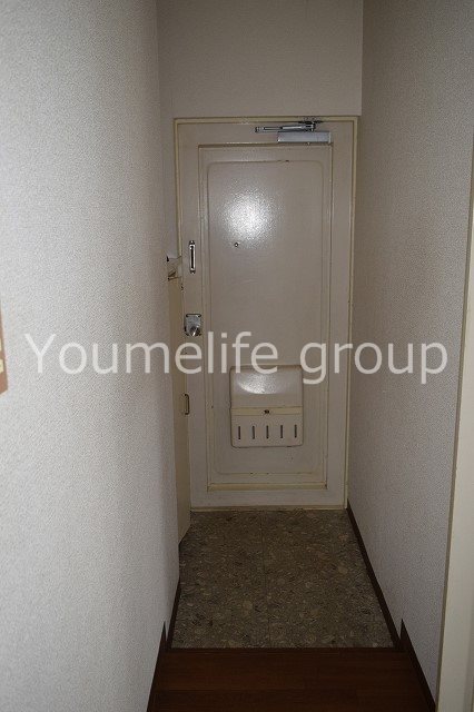 ドエルフェニックス 玄関