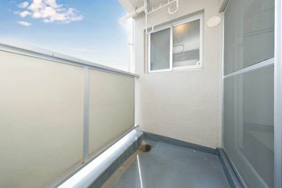 ビレッジハウス鎌倉9号棟 ベランダ