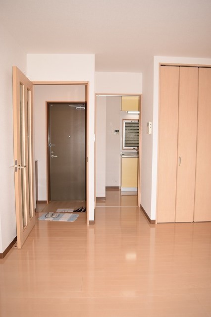 アイリス リビング