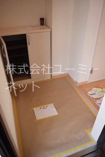 Eterna（エテルナ)  玄関