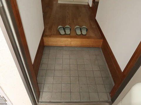 コーポこみや 玄関