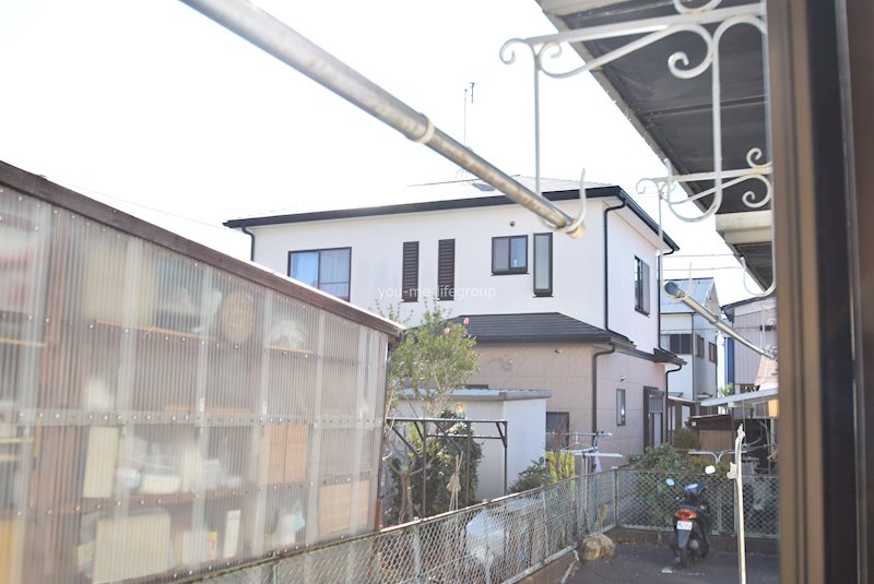 ファミーユ伊勢原 ベランダ