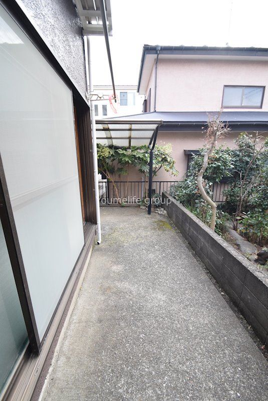 ポルシェ厚木 ベランダ