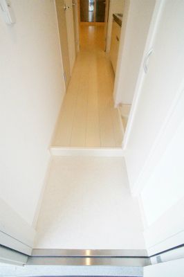 リブリ・コウゲン大和 玄関