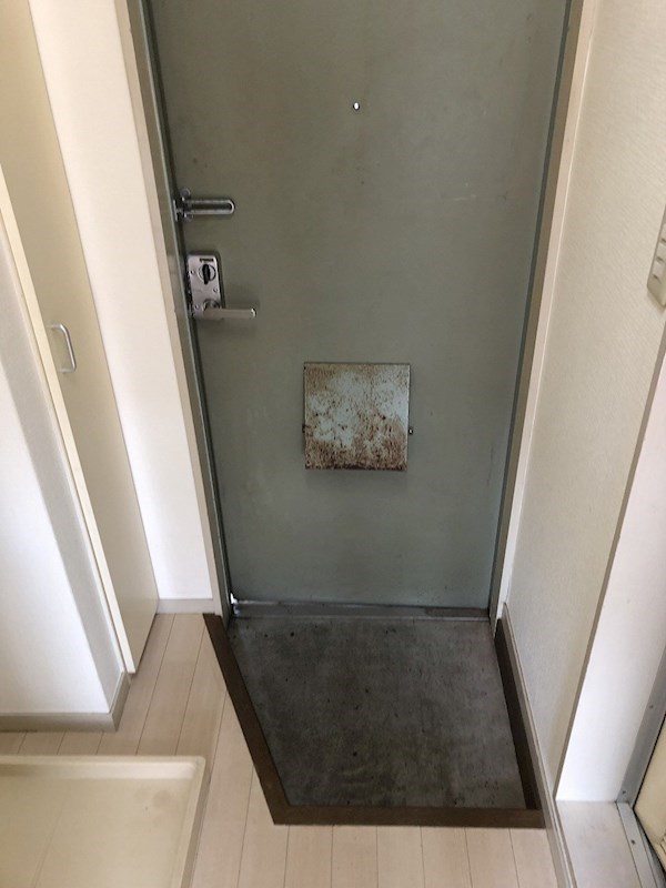 カーサ鵠沼 玄関