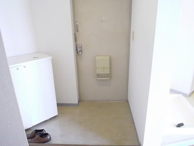カトルセゾン 玄関