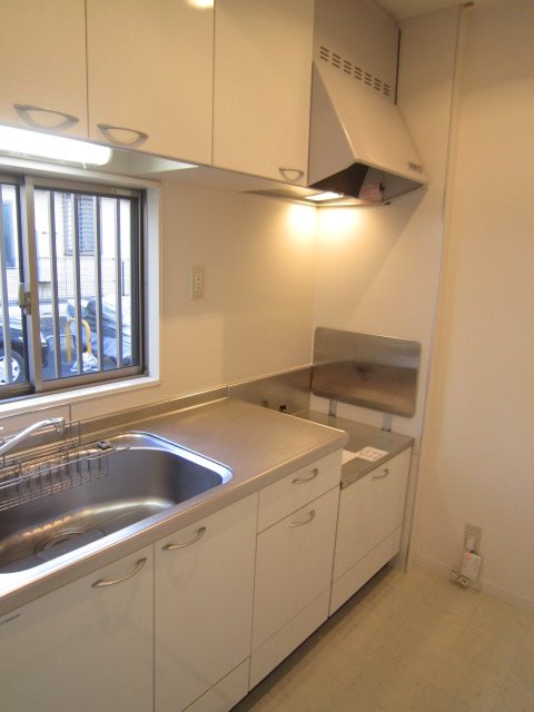 シティーハイムロイヤルⅢ キッチン