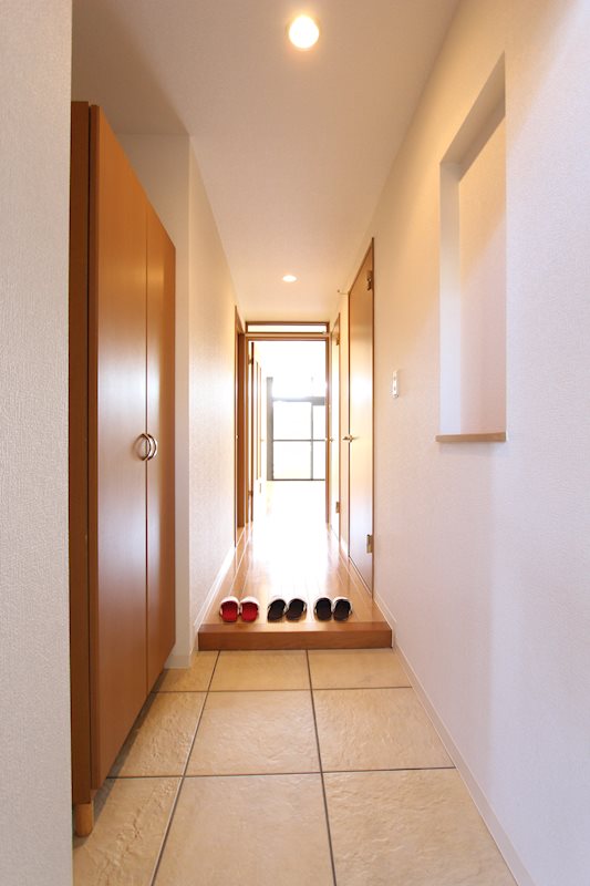 ファヌエル 玄関