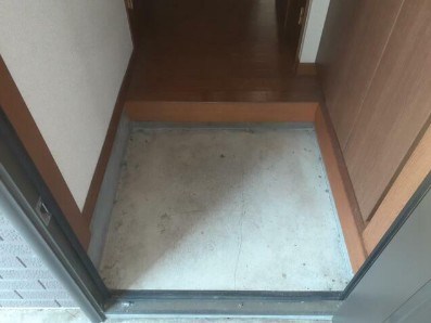 ハイツミネルヴァ 玄関