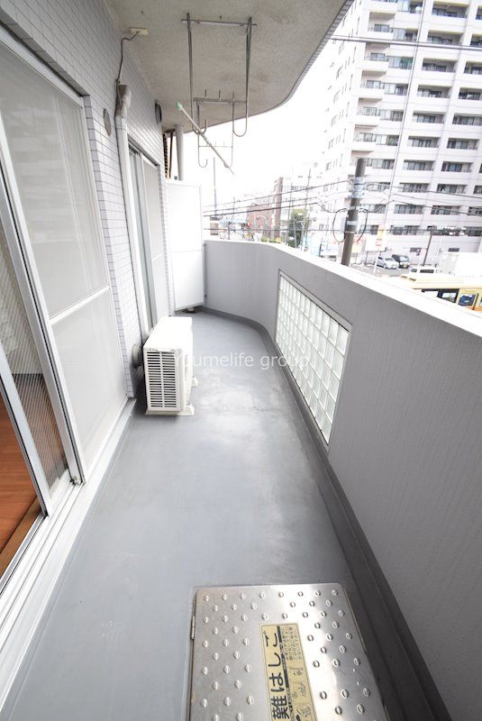 ファーストクラス本厚木第2 ベランダ