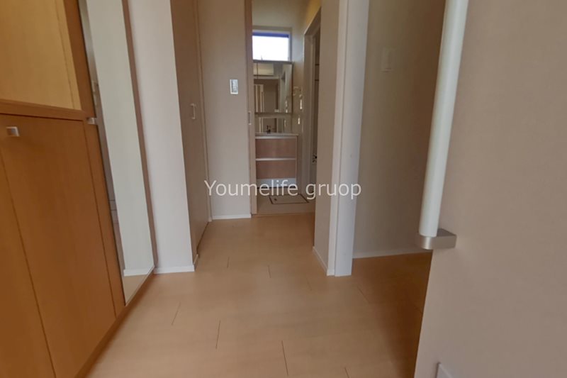 ルフュージュ湘南 玄関