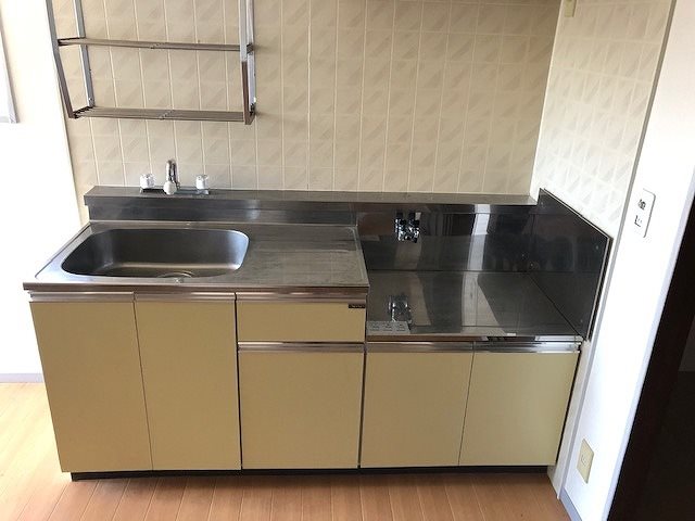 ビラ東海 キッチン