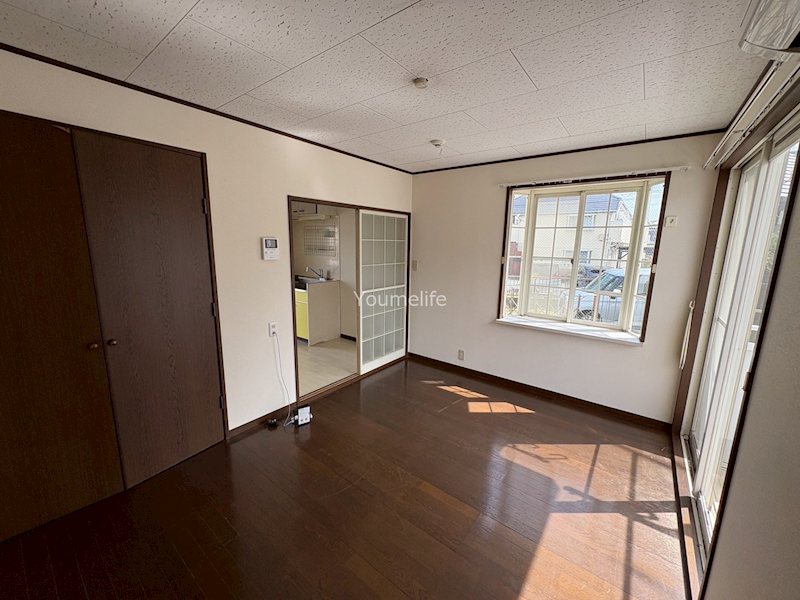 スコーピオ リビング