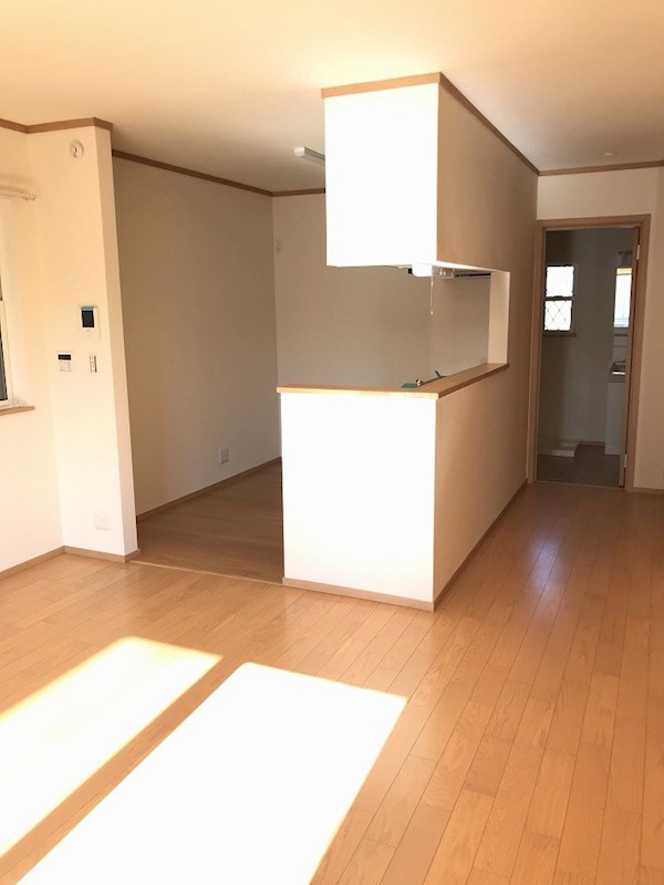 藤沢市本鵠沼2丁目戸建P棟 リビング