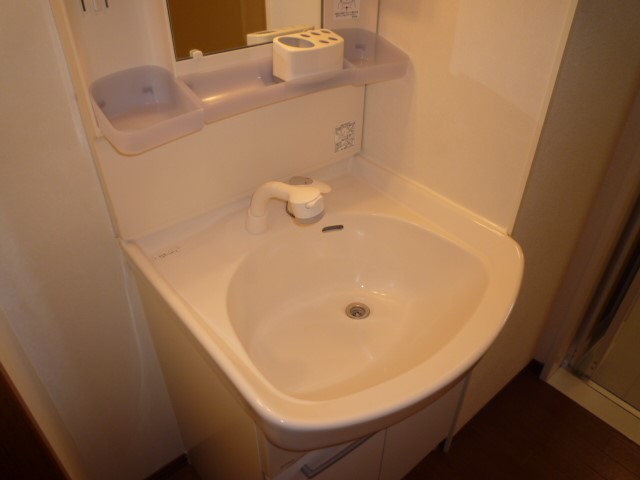 アルバピアザ鶴巻Ⅱ 玄関