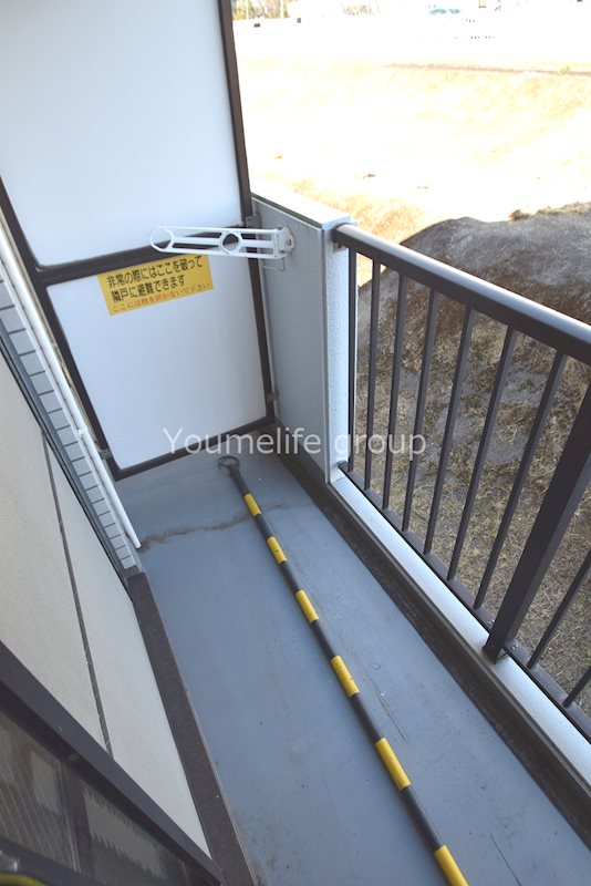 クリオ愛甲石田壱番館 ベランダ