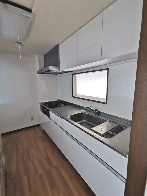 アトラクトマンショントムロ キッチン