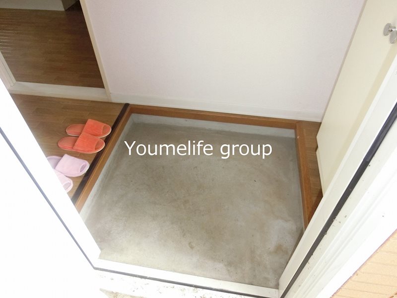 ヴィラ・エクレールA 玄関