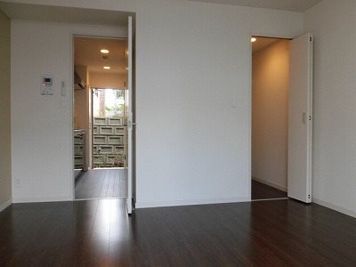 リブリ・Ｍilk-Ｔ リビング