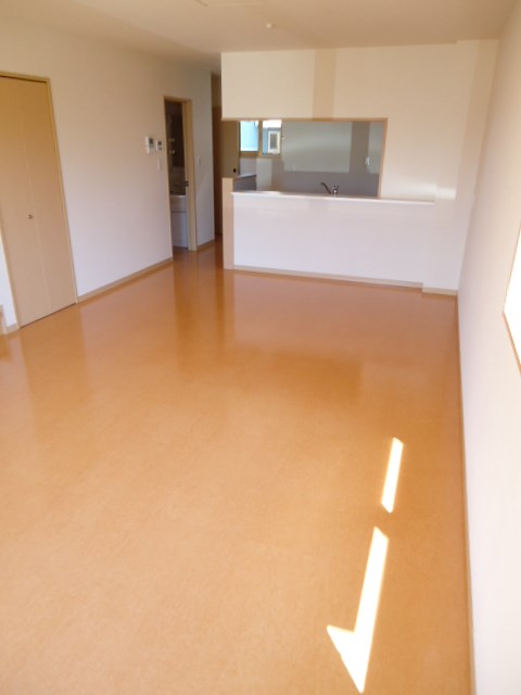 中田貸家　B リビング