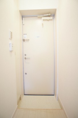 リブリ・希  玄関