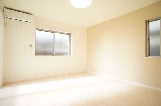 リブリ・希  ベッドルーム