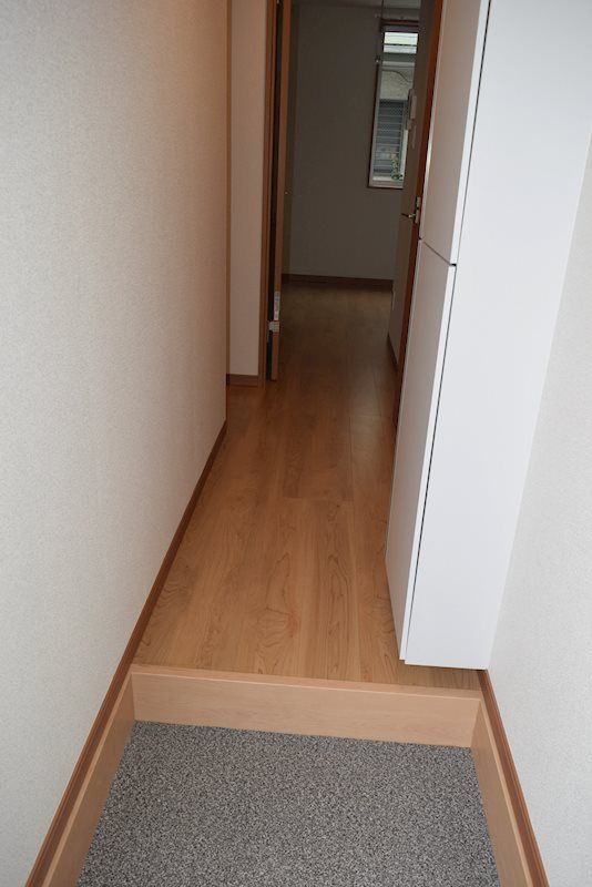 フローラ湘南茅ヶ崎 玄関