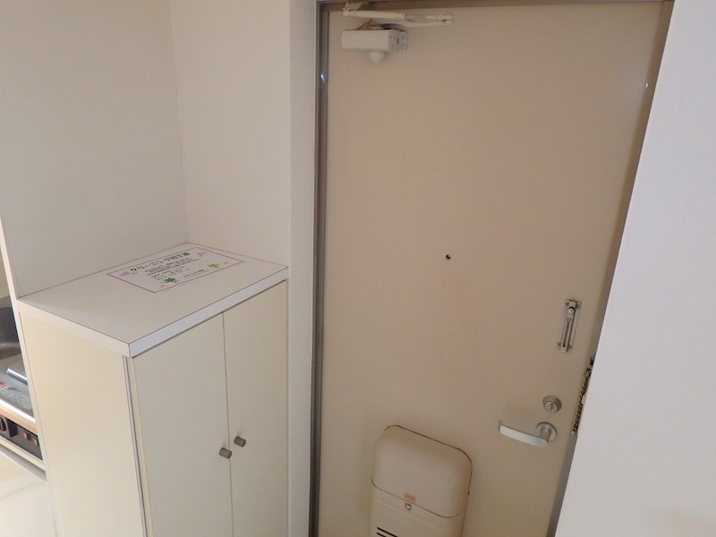 CASAすずき第5   玄関
