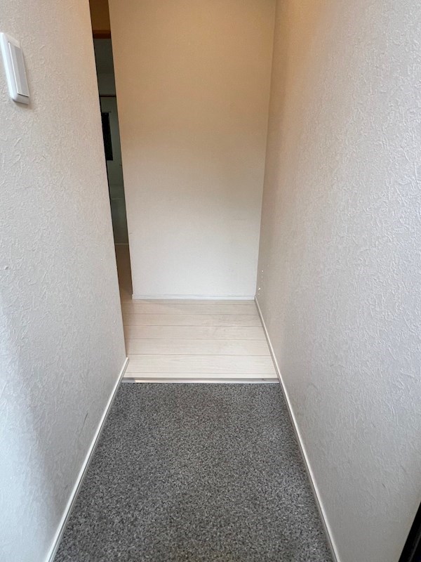 ラウレア伊勢原 玄関