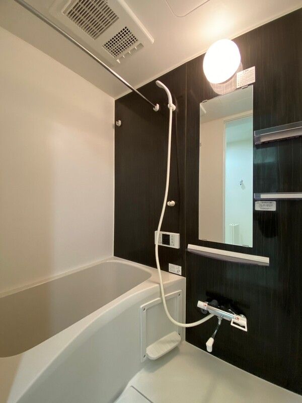 ヒルズ戸塚町 風呂画像