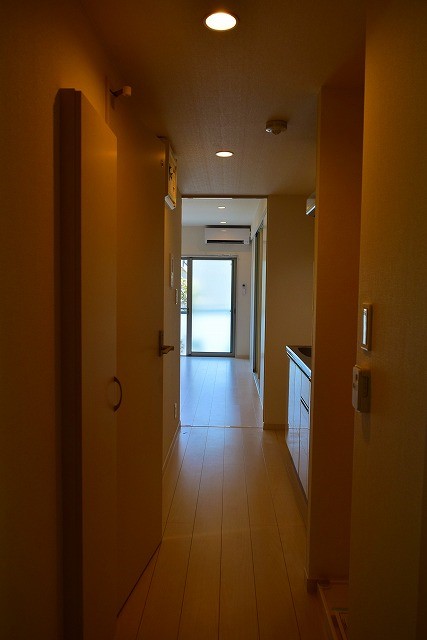 リブリ・FEEL-M湘南Ⅲ 玄関