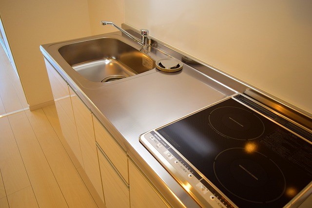 リブリ・FEEL-M湘南Ⅲ キッチン