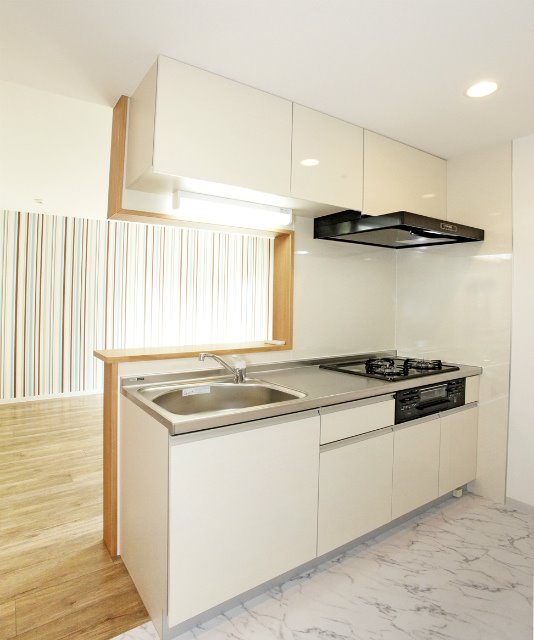 ラ ヴィーテ キッチン