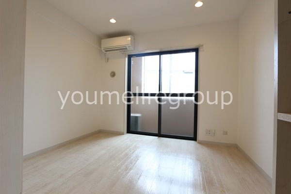 エクレールアクシス   リビング