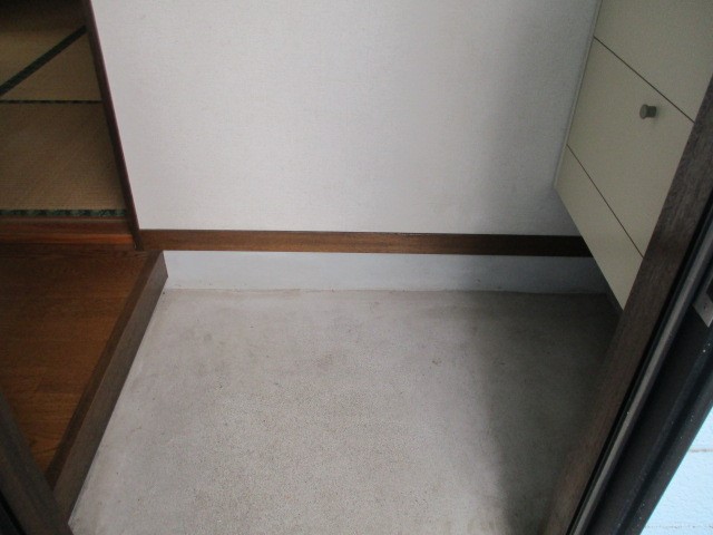 安西ハイツC 玄関