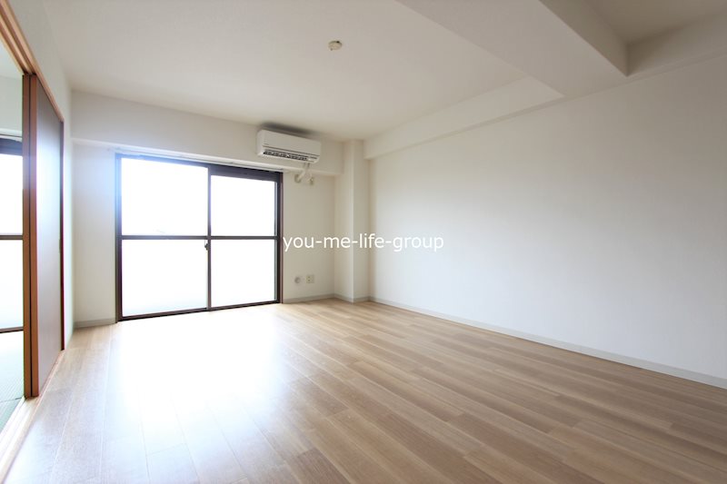 プロミネント  リビング