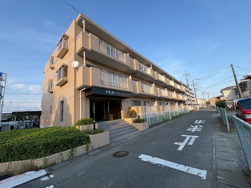 くりいむマンション 203号室 外観