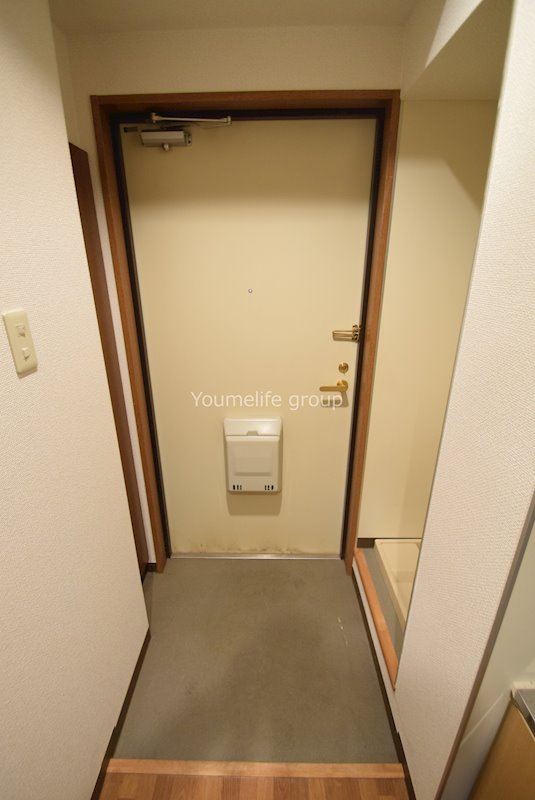 リビングタウン厚木 玄関