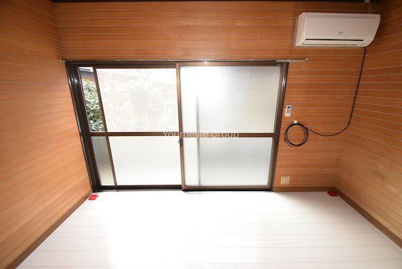 ポルシェ厚木 リビング