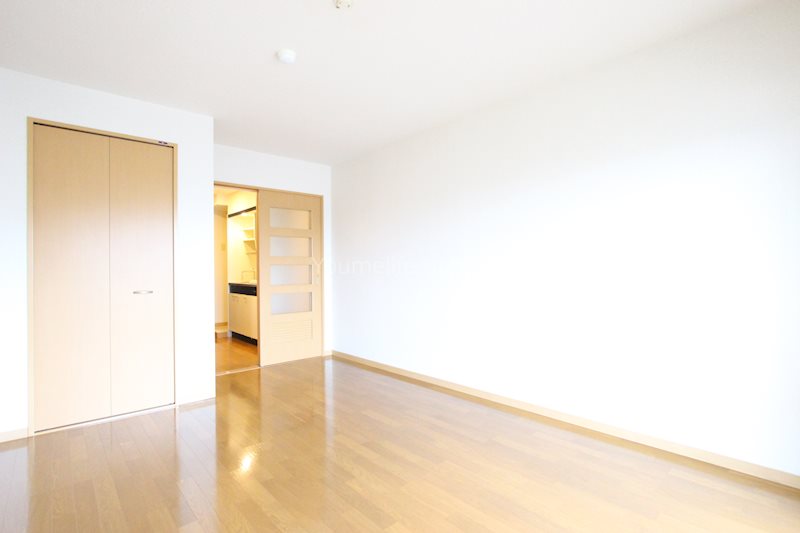 カルム・ワン リビング