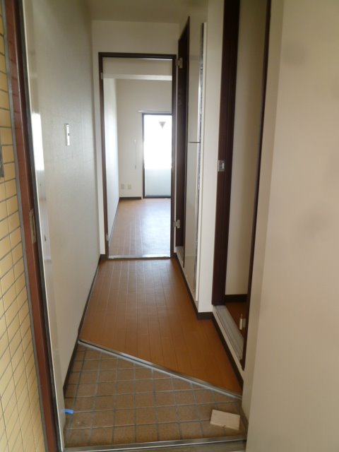 フェニックス厚木 玄関