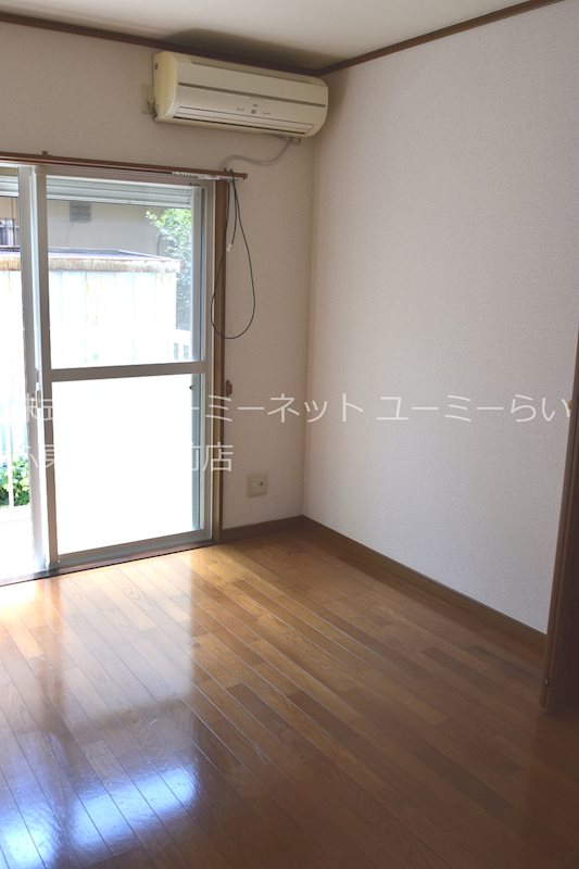 カーデンテラス リビング