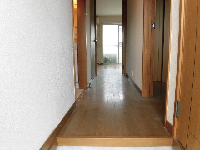 シュトラーセ藤沢　Ｂ棟 玄関