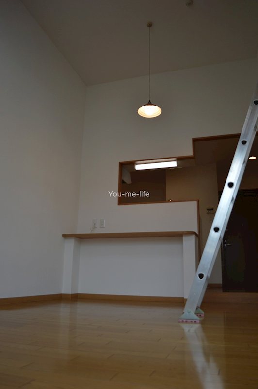 アヴォリエ湘南  リビング