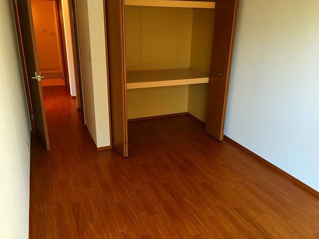 メゾン樹 ベッドルーム