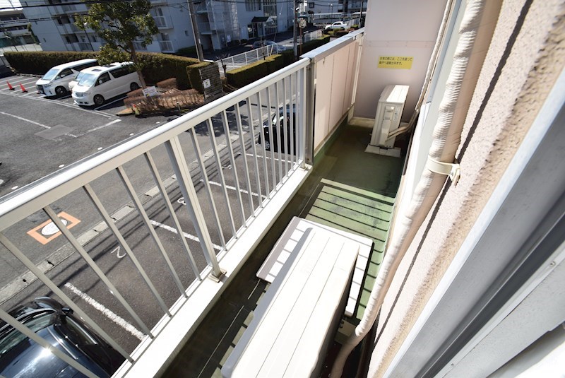 清水マンション ベランダ