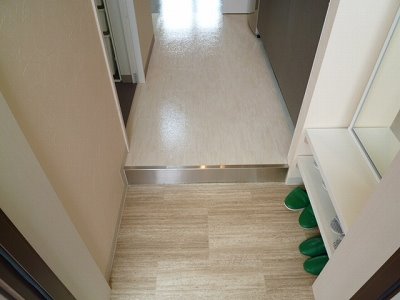 クォーツマンション 玄関