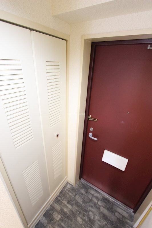 ハイライフ湘南 玄関